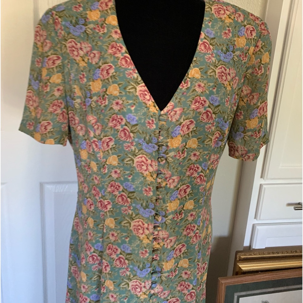 Vintage 90s sage green floral maxi dress - Picture 2 of 12